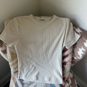 ZARA CROPPED BASIC T SHIRT BEIGE